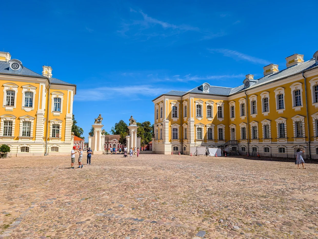 The side wing of Rundāle Palace with the courtyard open in front
