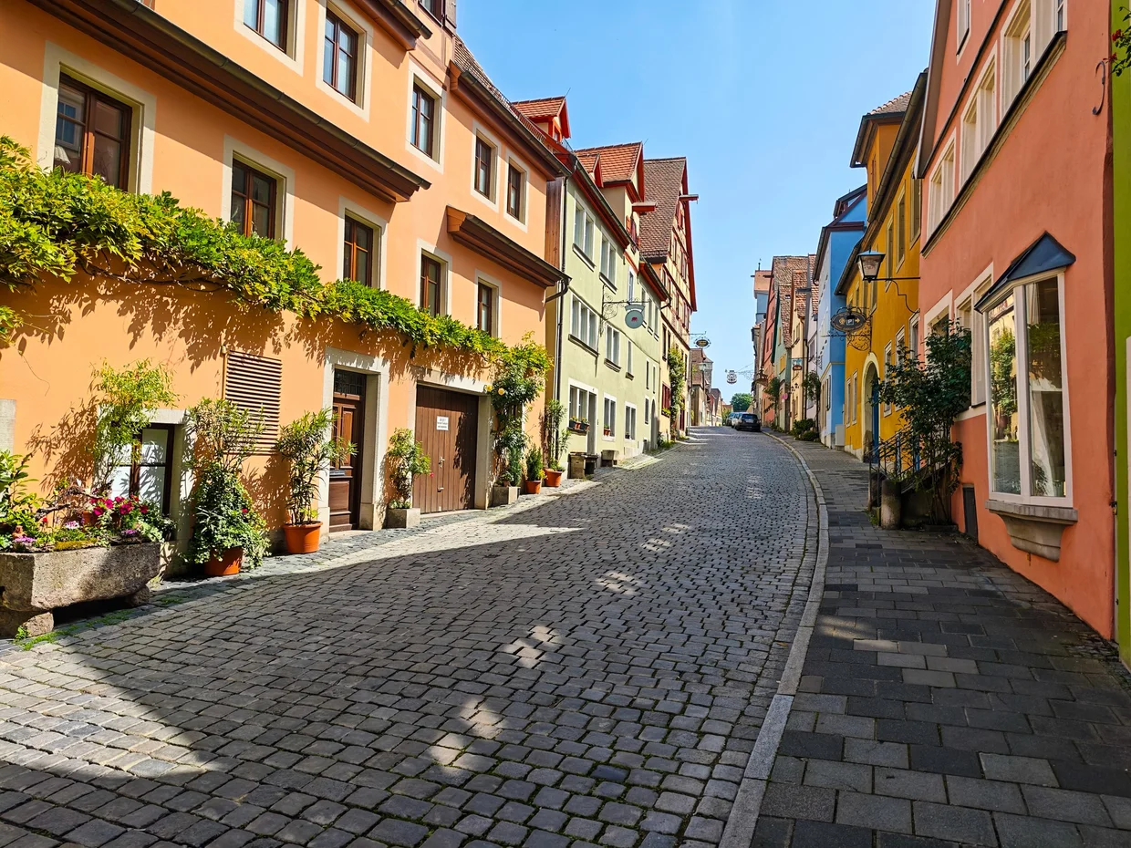 The Plonlein junction in Rothenburg, before the buses arrive