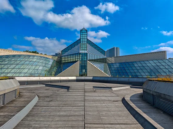 MUDAM exterior glass pyramid