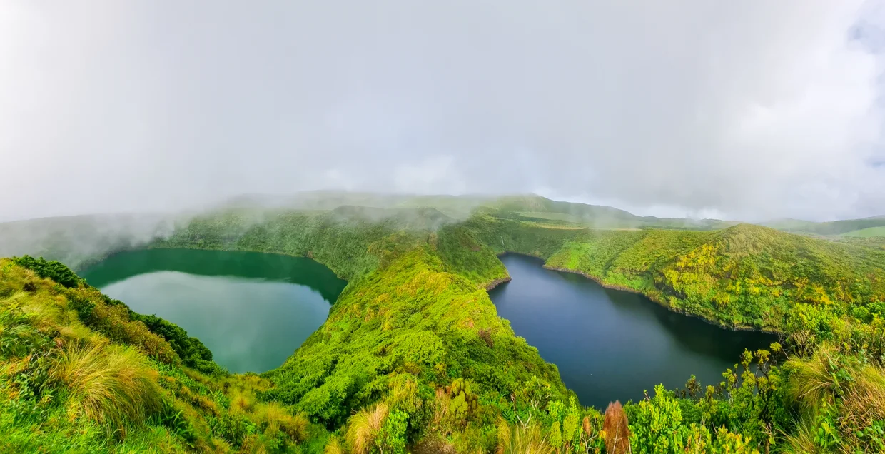 Lagoa Negra and Lagoa Comprida