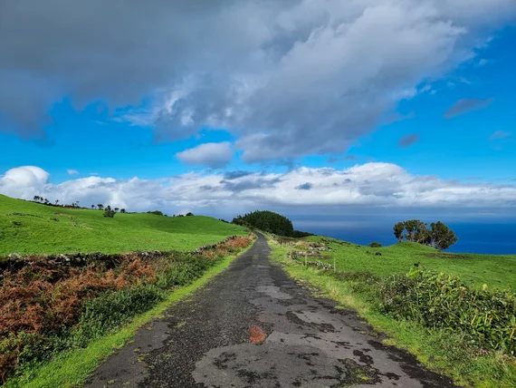 Country road toward the Atlantic