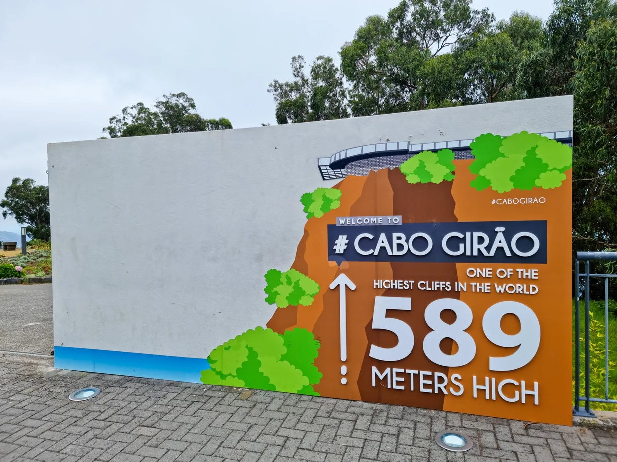 Cabo Girão welcome sign: one of the highest cliffs in the world, 589 meters