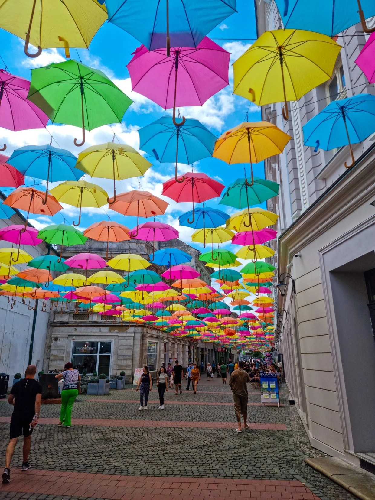The umbrella street bringing maximum tourist snack energy