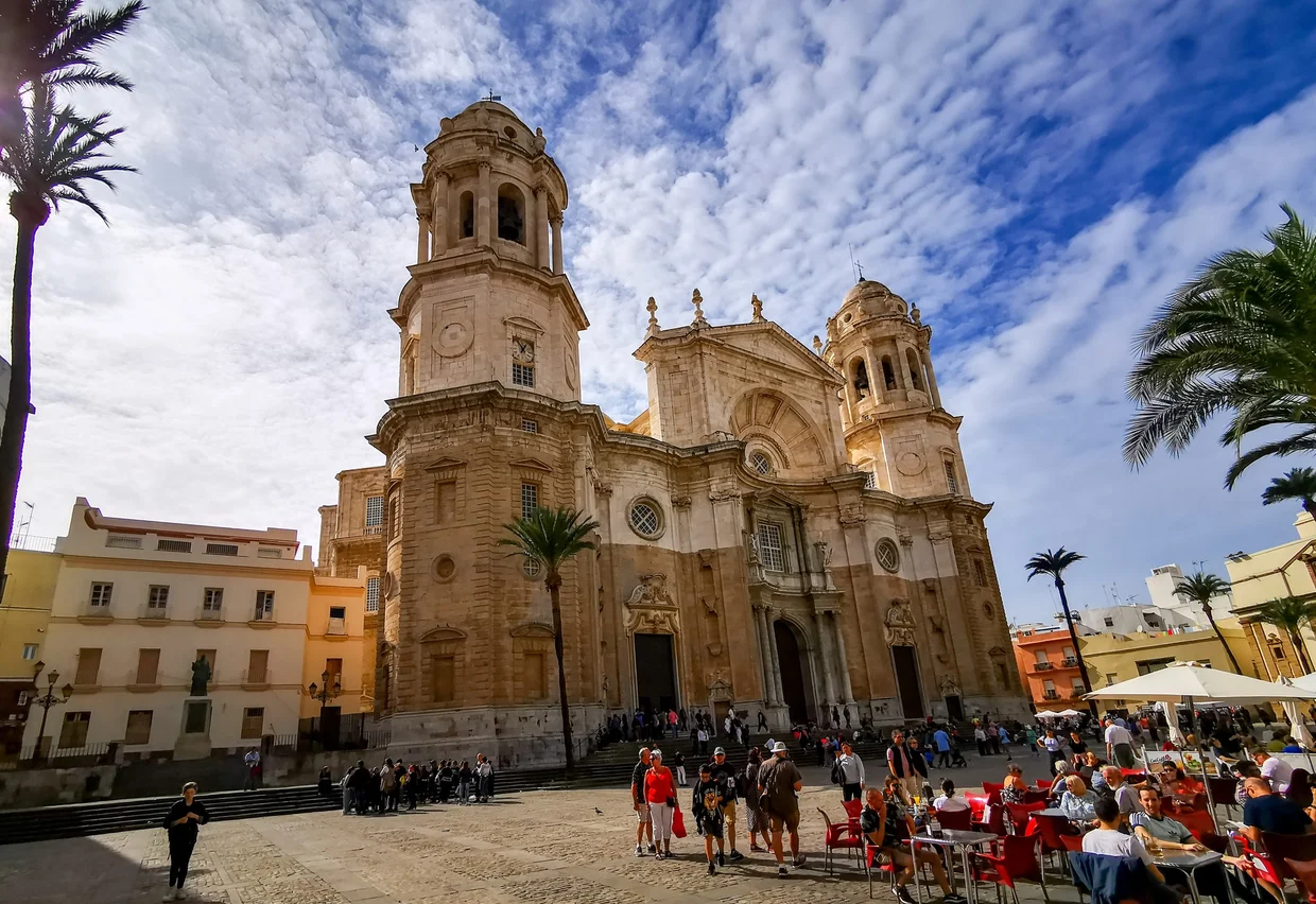Cádiz Cathedral against a dramatic sky