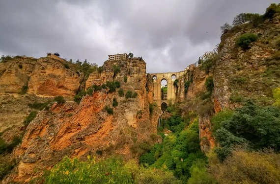 Puente Nuevo from below, showing the full cliff face