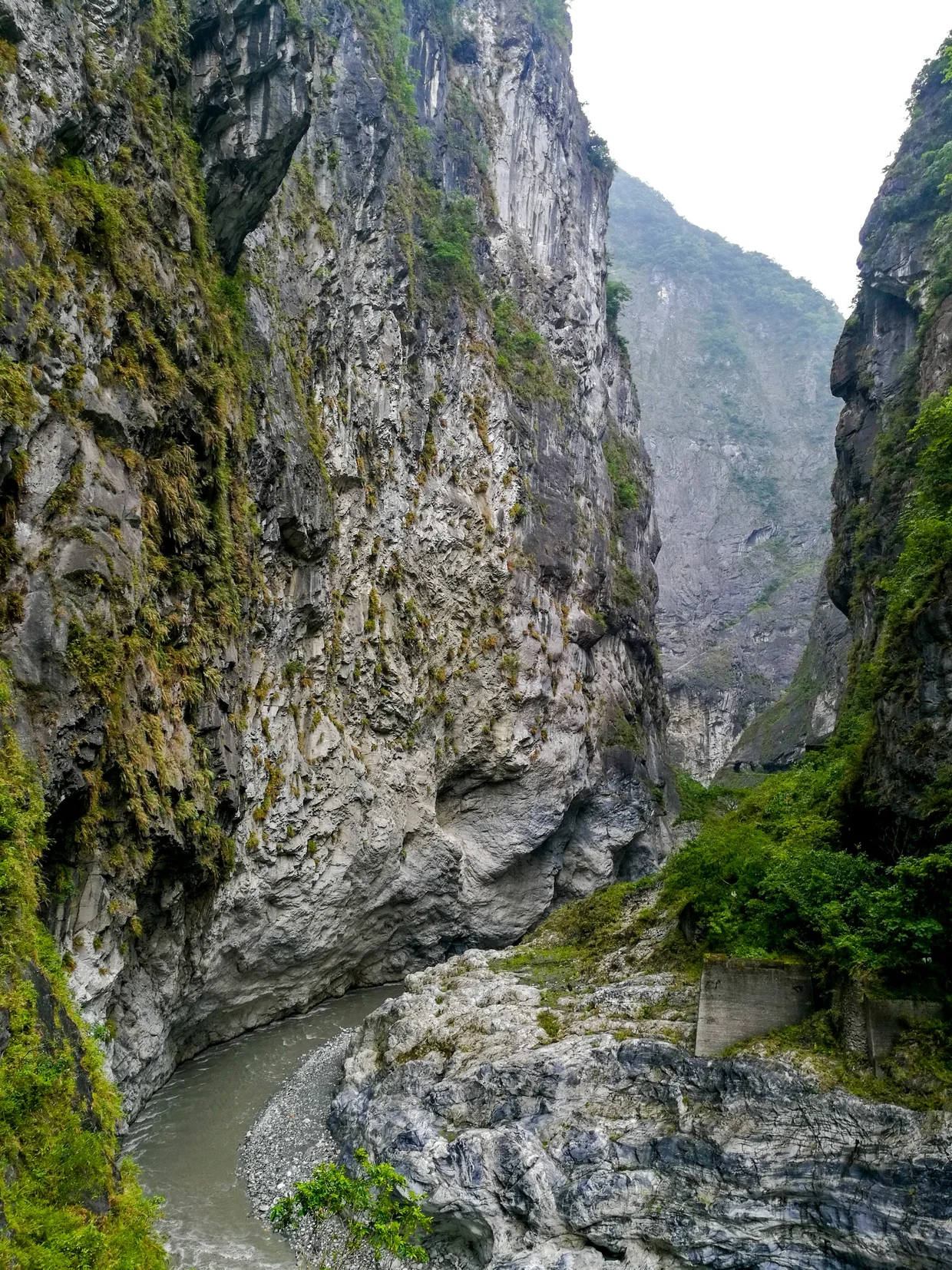 The river twisting through marble walls