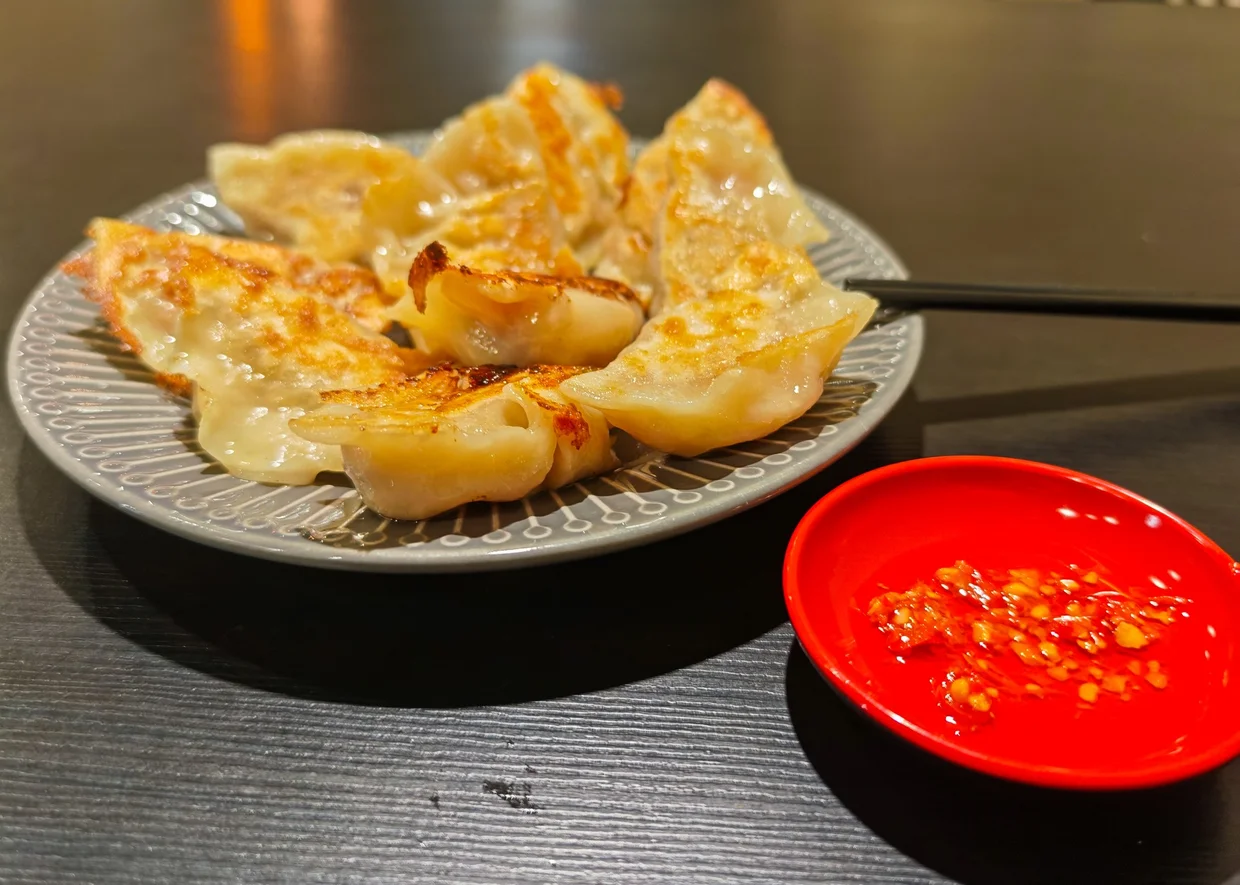 Dumplings and dipping sauce, Hengchun style