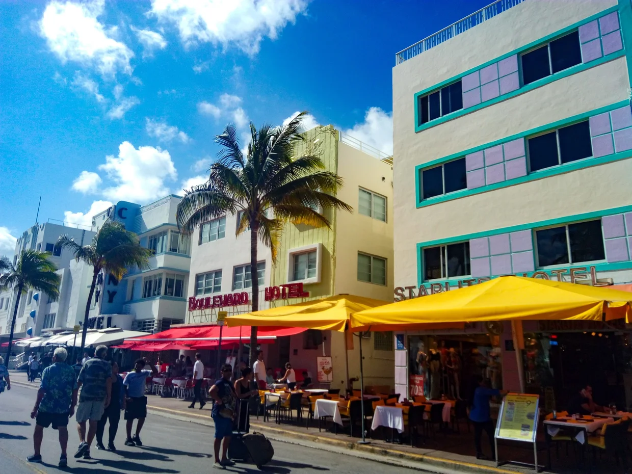 Art Deco buildings on Ocean Drive